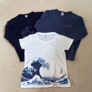 LOT OF THREE UNIQLO HOKUSAI BLUE UT TOPS
